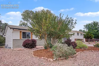 3814 Mesa Grande Drive, Colorado Springs, CO 80918 - Photo 3