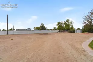1069 Meadow Ln, Pueblo, CO 81006 - Photo 29