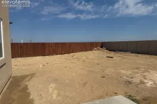 2410 Yankee Ct, Pueblo, CO 81008 - Photo 23