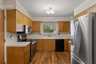 2204 Warwick Ln, Colorado Springs, CO 80909 - Photo 7