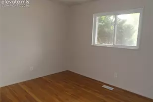 1109 Evergreen Dr, Colorado Springs, CO 80911 - Photo 13