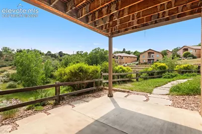 2425 Mesa Crest Grove, Colorado Springs, CO 80904 - Photo 37