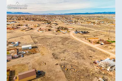 854 E Waverly Drive, Pueblo, CO 81007 - Photo 5