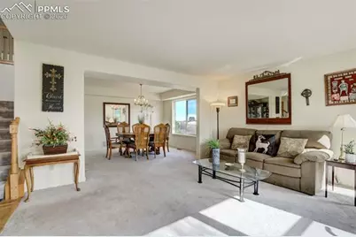 7850 Wilderness Drive, Colorado Springs, CO 80908 - Photo 5