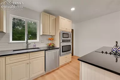 239 Tanna Court, Colorado Springs, CO 80916 - Photo 7