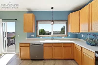 7105 Amber Ridge Drive, Colorado Springs, CO 80922 - Photo 9