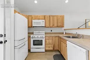 3021 Virginia Ave, Colorado Springs, CO 80907 - Photo 11