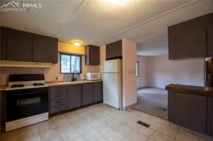 310 Blossom Rd, Woodland Park, CO 80863 - Photo 3