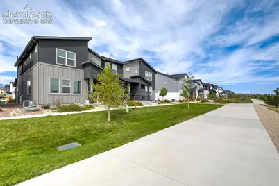 3635 Levy Park Drive, Colorado Springs, CO 80922 - Photo 3