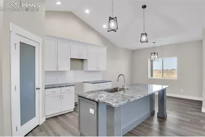 866 E Snyder Drive, Pueblo West, CO 81007 - Photo 9