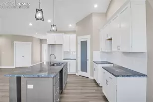866 E Snyder Dr, Pueblo West, CO 81007 - Photo 13