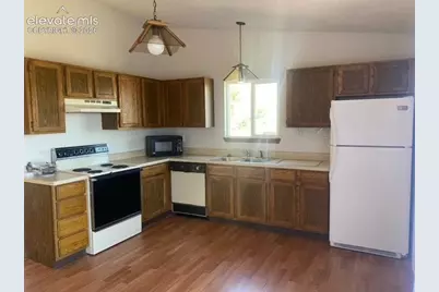 1717 N 7th Street, Colorado Springs, CO 80907 - Photo 5