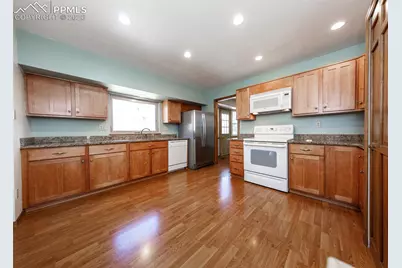 1118 War Eagle Court, Colorado Springs, CO 80919 - Photo 13