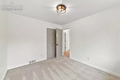 5117 Crestwood Drive, Colorado Springs, CO 80918 - Photo 17