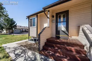 4545 Lamplighter Cir, Colorado Springs, CO 80916 - Photo 9