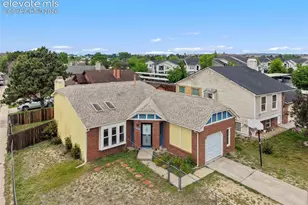 4376 Neal Ct, Colorado Springs, CO 80916 - Photo 3