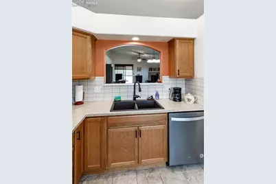 717 Edna Lane, Pueblo, CO 81005 - Photo 9