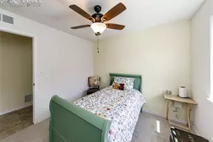 717 Edna Ln, Pueblo, CO 81005 - Photo 29