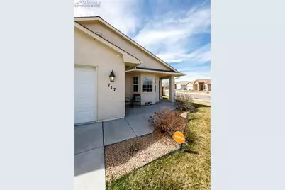 717 Edna Lane, Pueblo, CO 81005 - Photo 3
