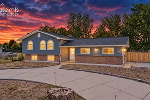 3642 W Cresta Loma Cir, Colorado Springs, CO 80911 - Photo 1