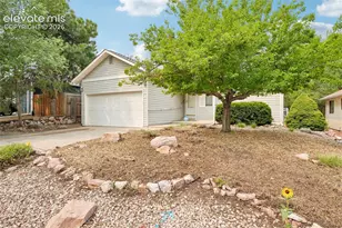 956 Columbine Ave, Colorado Springs, CO 80904 - Photo 3