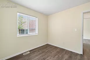 956 Columbine Ave, Colorado Springs, CO 80904 - Photo 27