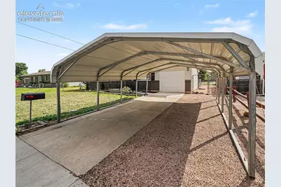 1076 Maxwell Street, Colorado Springs, CO 80906 - Photo 15