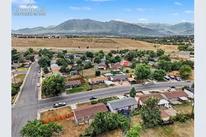 1076 Maxwell Street, Colorado Springs, CO 80906 - Photo 17