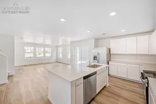 7863 Mounted Ranger Dr, Colorado Springs, CO 80908 - Photo 5