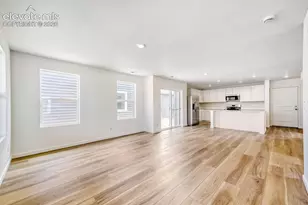7863 Mounted Ranger Dr, Colorado Springs, CO 80908 - Photo 3