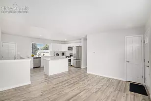 4087 London Ln, Colorado Springs, CO 80916 - Photo 3