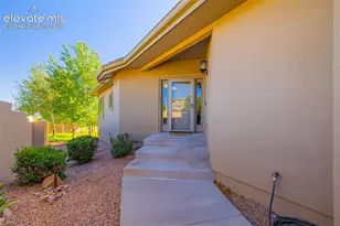 5710 Harbor Pines Point, Colorado Springs, CO 80919 - Photo 7