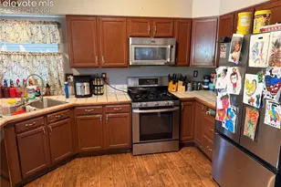 2921 Walton Creek Dr, Colorado Springs, CO 80922 - Photo 3
