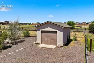 11892 Royal County Down Rd, Peyton, CO 80831 - Photo 37