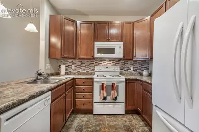 6214 Cedar Park Grove, Colorado Springs, CO 80923 - Photo 11