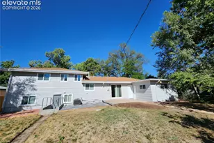 1935 Berkshire Ln, Colorado Springs, CO 80909 - Photo 9