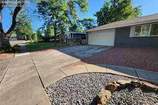 1935 Berkshire Ln, Colorado Springs, CO 80909 - Photo 3