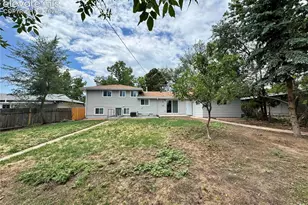 1935 Berkshire Ln, Colorado Springs, CO 80909 - Photo 5