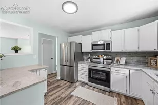 2650 Maroon Bells Ave, Colorado Springs, CO 80918 - Photo 7