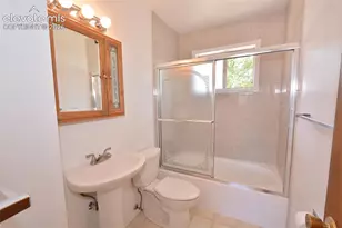 2111 Kodiak Dr, Colorado Springs, CO 80910 - Photo 9