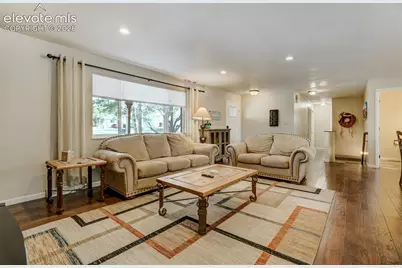 3812 Somerset Drive, Colorado Springs, CO 80907 - Photo 7