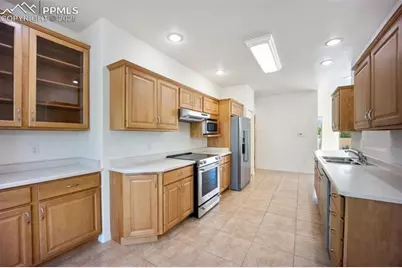 181 W Linden Avenue, Pueblo West, CO 81007 - Photo 9