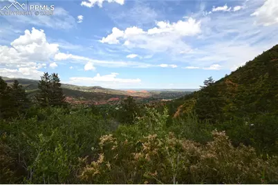1096 Laguna Point, Manitou Springs, CO 80829 - Photo 19