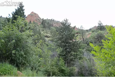 1096 Laguna Point, Manitou Springs, CO 80829 - Photo 13