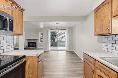 1842 Brookdale Drive, Colorado Springs, CO 80918 - Photo 15