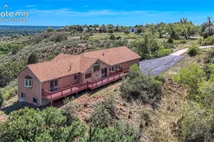 2205 Mesa Rd, Colorado Springs, CO 80904 - Photo 3