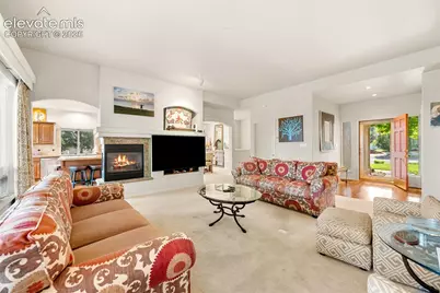 3075 Valleybrook Lane, Colorado Springs, CO 80904 - Photo 7