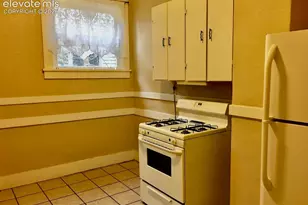 226 W Abriendo Ave, Pueblo, CO 81004 - Photo 5