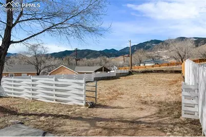 1120 Modes Street, Colorado Springs, CO 80904 - Photo 5