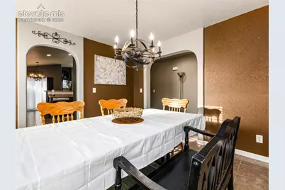 1140 W Shenandoah Drive, Pueblo, CO 81007 - Photo 5